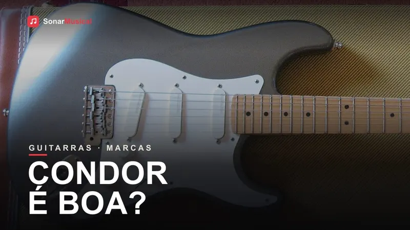 Guitarra elétrica estilo Stratocaster prateada com braço de bordo