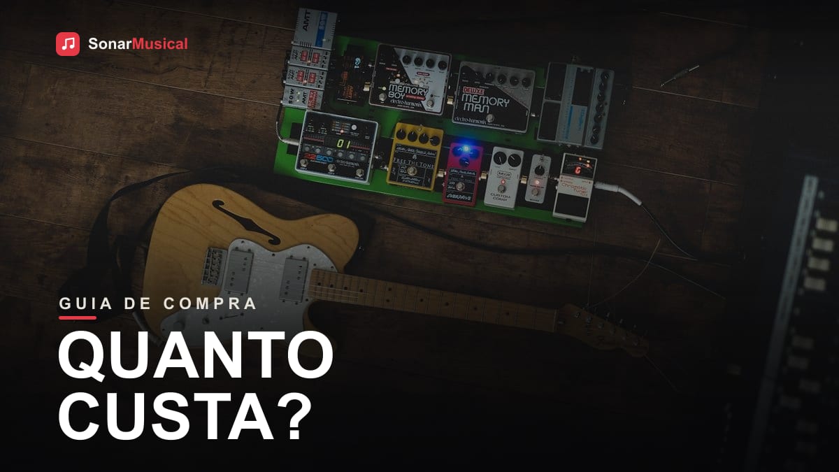 Guitarra elétrica colorida em loja de instrumentos musicais